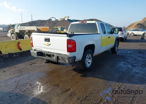 2007 Chevrolet Silverado 1500 Work Truck z USA, uszkodzony, nr VIN 2GCEK19C071650738